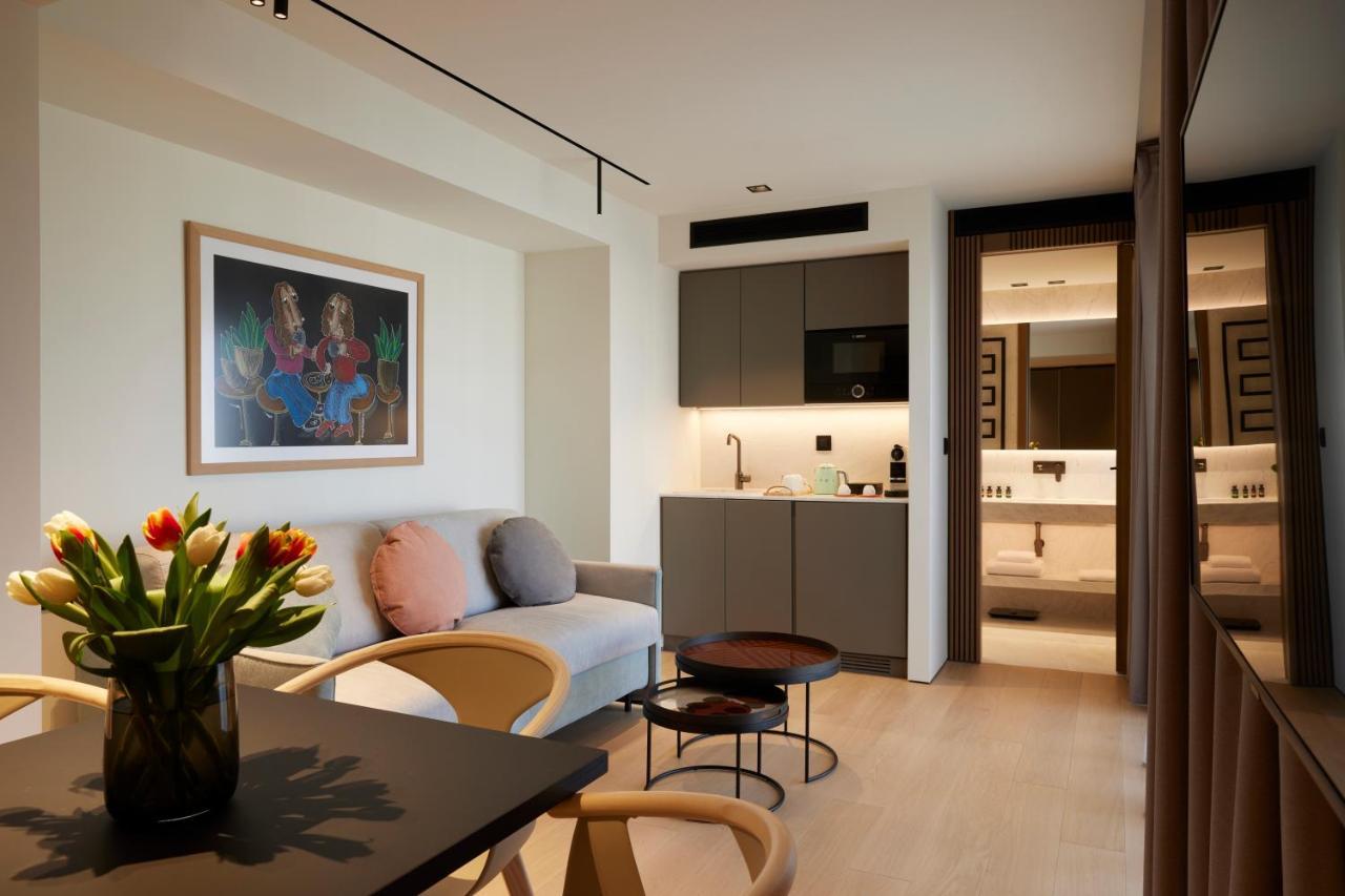 Suite Balcony
