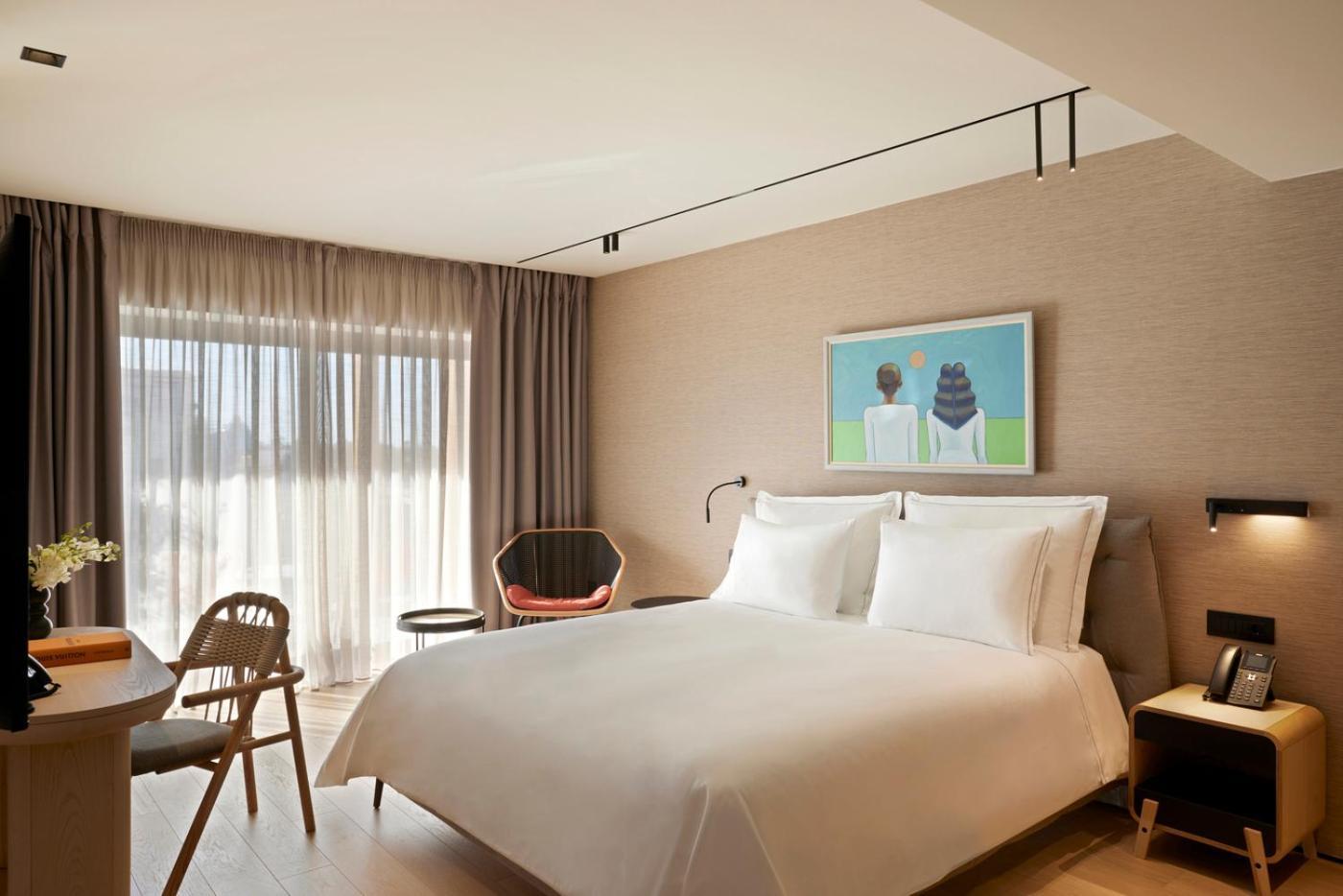Suite City View
