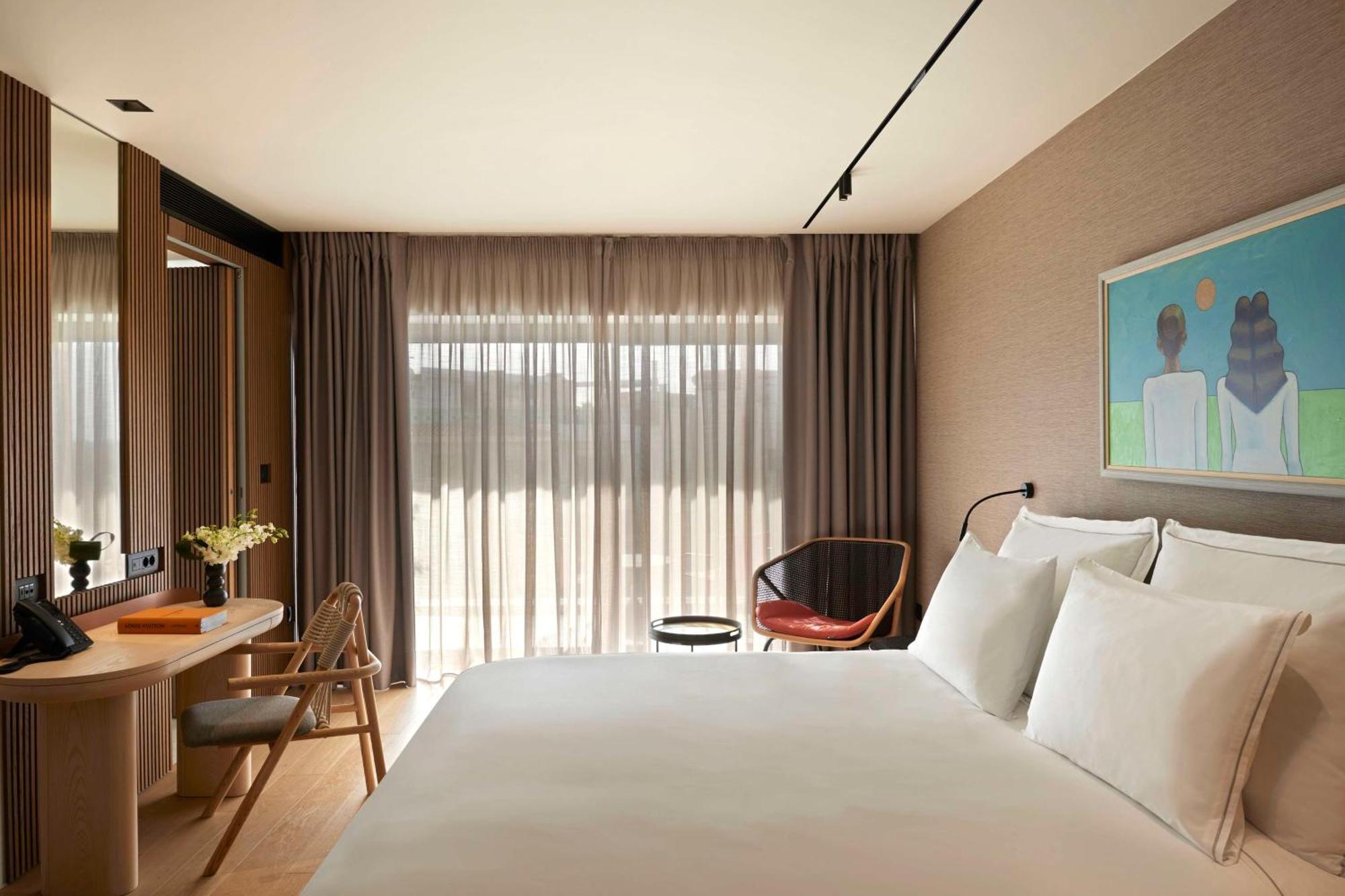 Suite City View